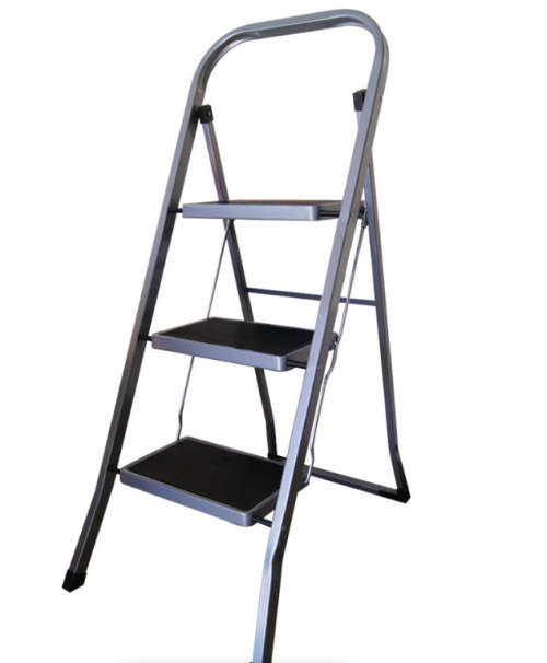 Ladders Home 3Step Folding Ladder was listed for R699.00 on 25 Aug
